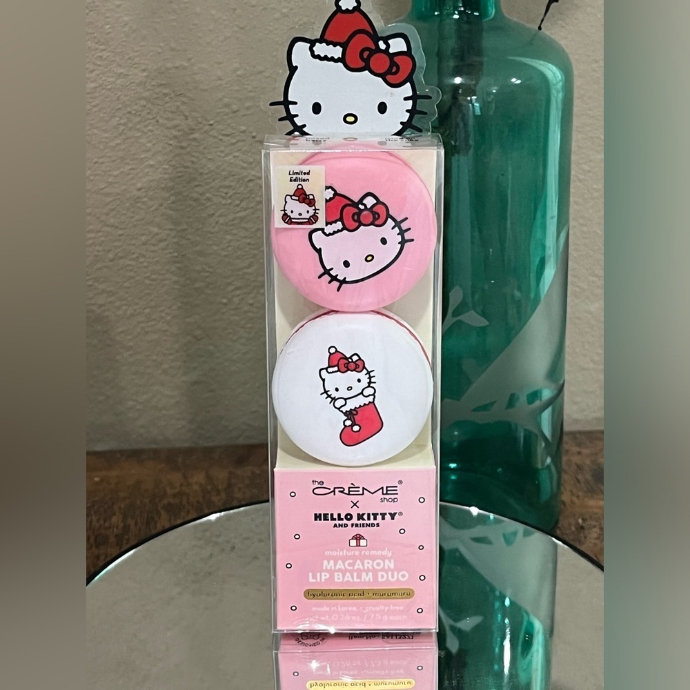 The Creme Shop x Hello Kitty Macaron Lip Balm Duo, new! - Picture 4 of 8